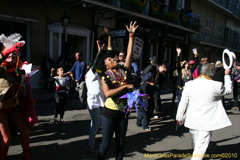 Mardi-Gras-Day-French-Quarter-New-Orleans-2010-1548