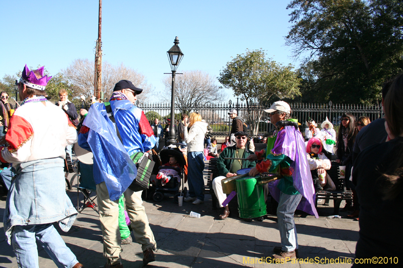 Mardi-Gras-Day-French-Quarter-New-Orleans-2010-1633