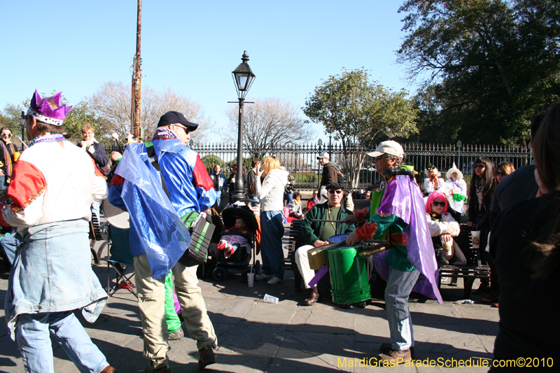 Mardi-Gras-Day-French-Quarter-New-Orleans-2010-1633