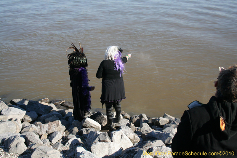 Mardi-Gras-Day-French-Quarter-New-Orleans-2010-1662