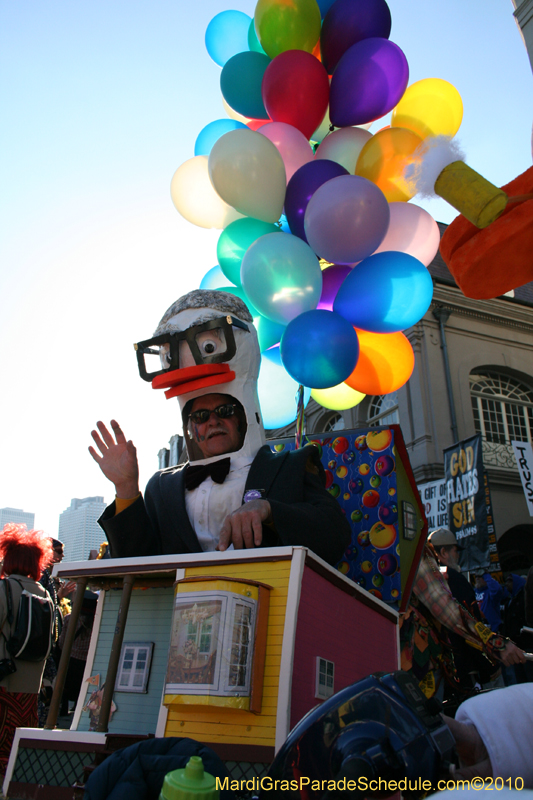 Mardi-Gras-Day-French-Quarter-New-Orleans-2010-1739
