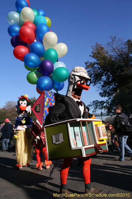 Mardi-Gras-Day-French-Quarter-New-Orleans-2010-1786