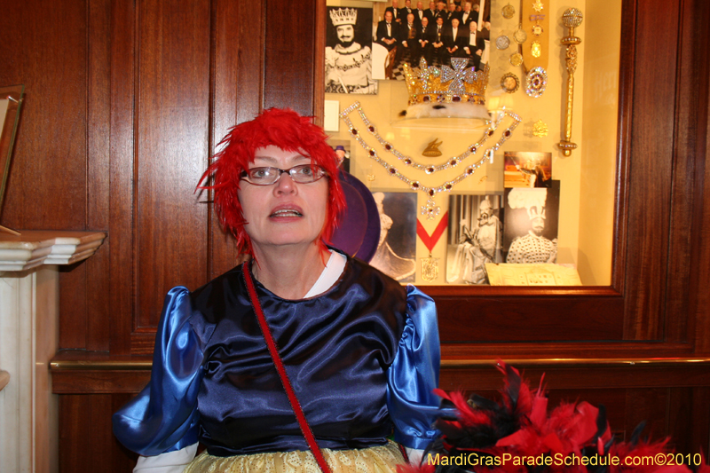 Mardi-Gras-Day-French-Quarter-New-Orleans-2010-1905