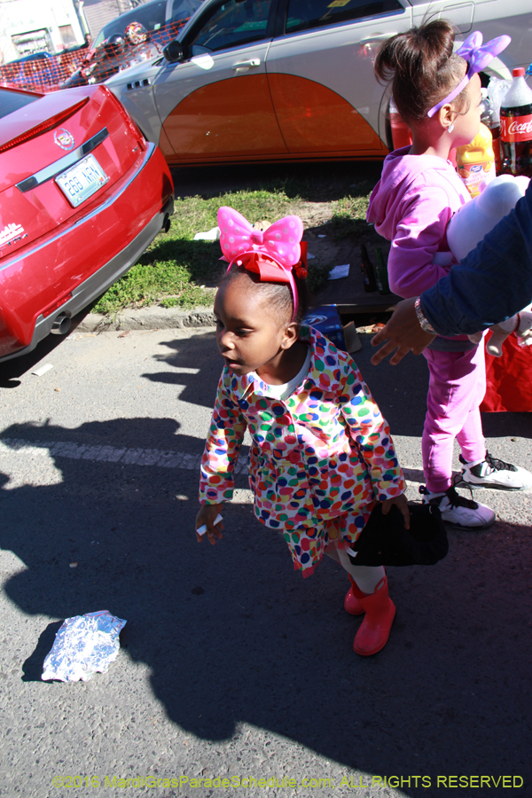 2016-Mardi-Gras-Day-walk015132