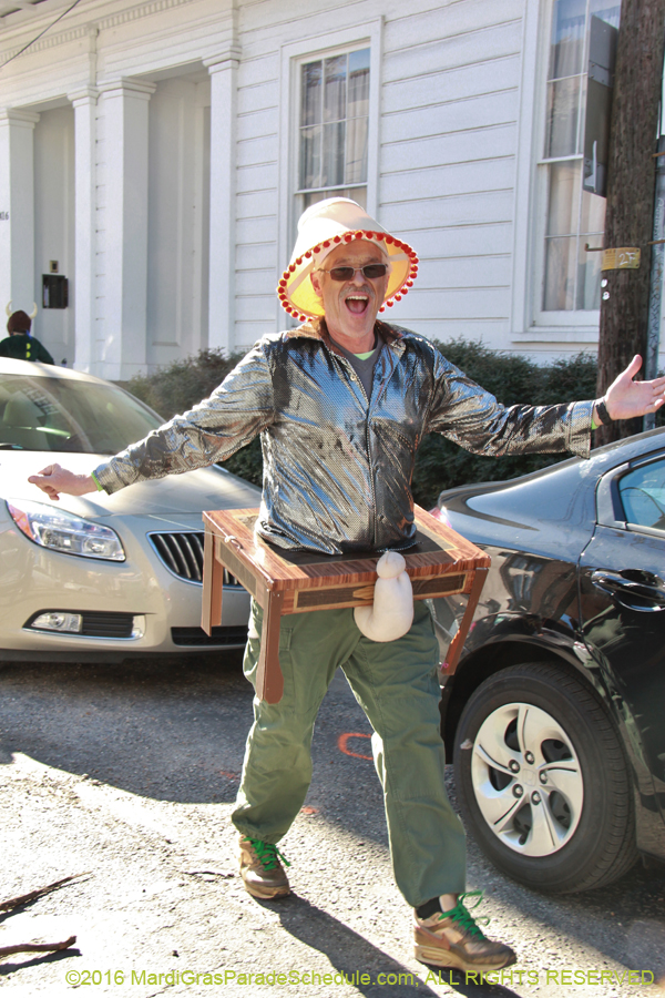 2016-Mardi-Gras-Day-walk015154