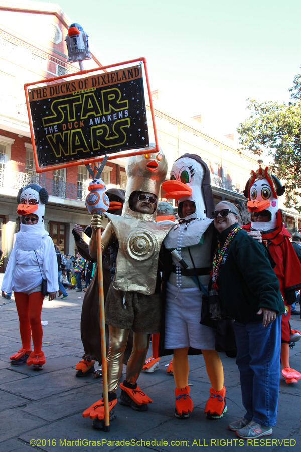 2016-Mardi-Gras-Day-walk015282