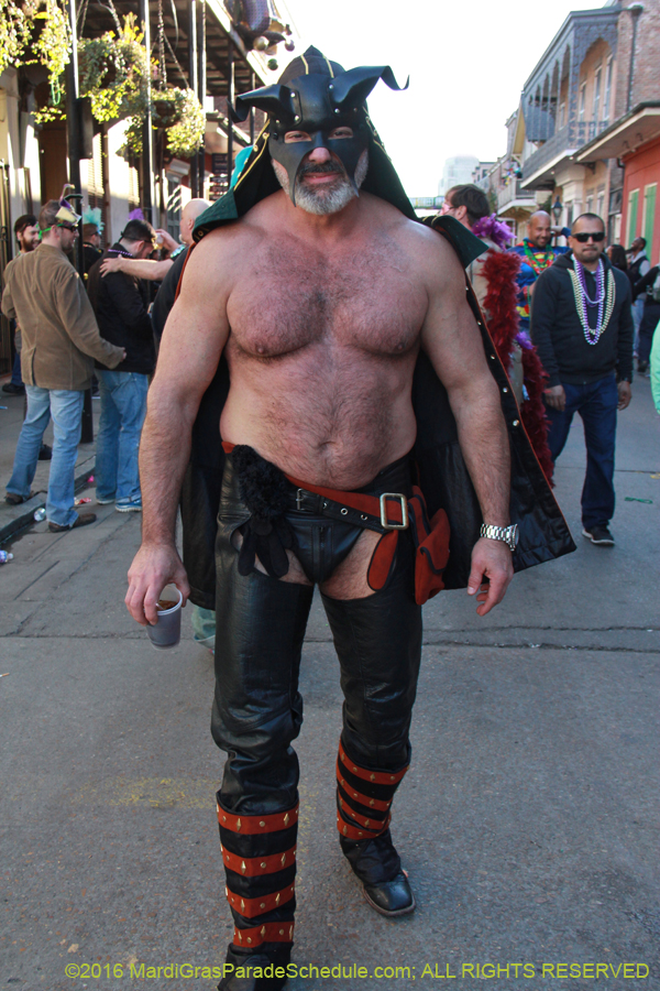 2016-Mardi-Gras-Day-walk015434