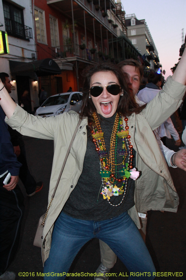 2016-Mardi-Gras-Day-walk015517