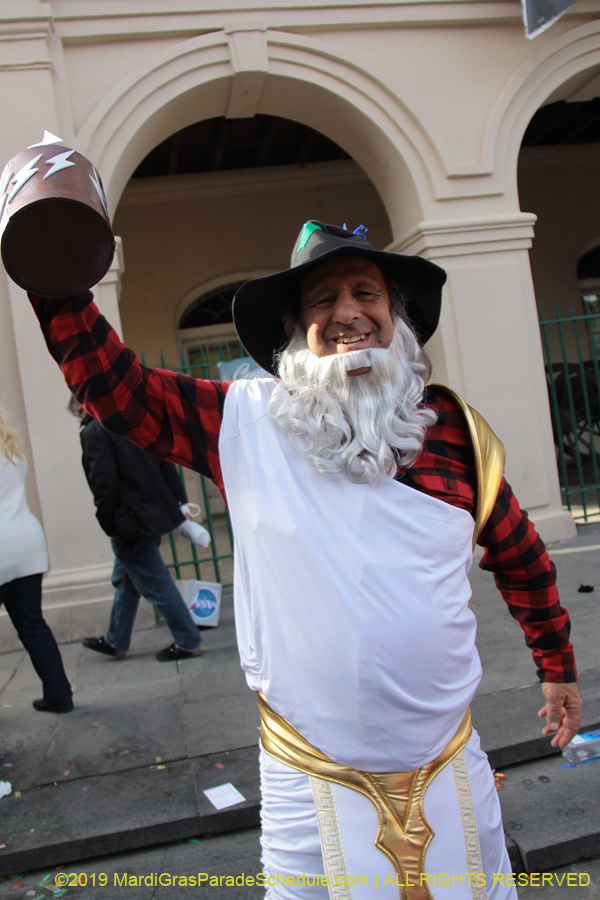 Mardi-Gras-Day-Stroll-2019-011701