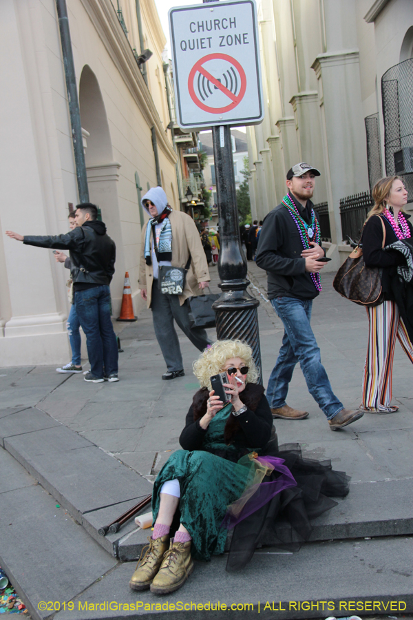 Mardi-Gras-Day-Stroll-2019-011705