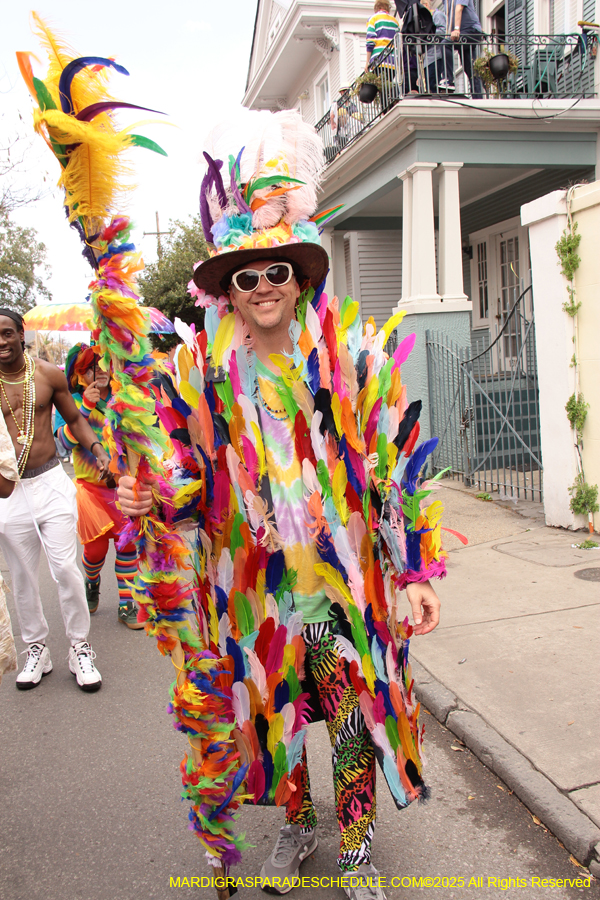 Mardi-Gras-Day-Strolling-2025-3321