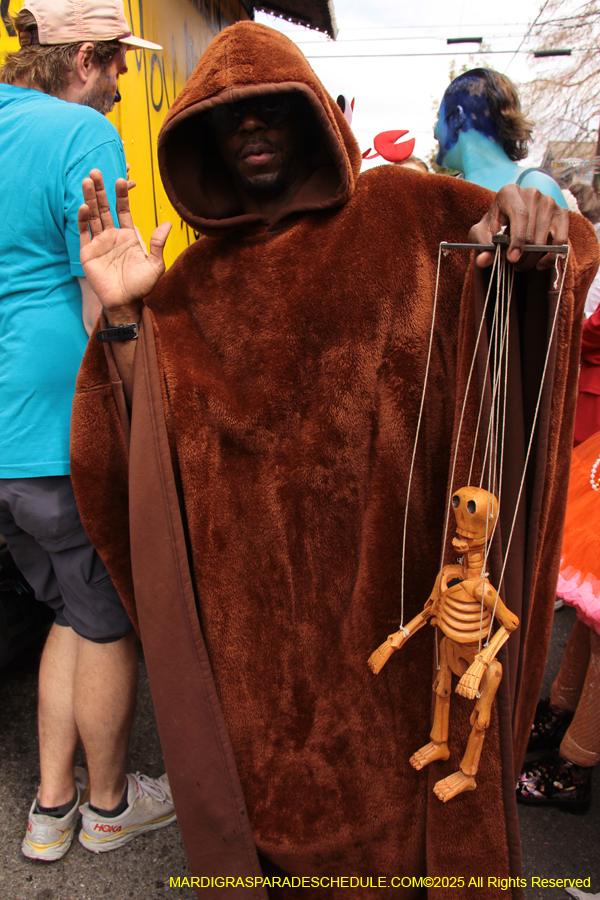 Mardi-Gras-Day-Strolling-2025-3345