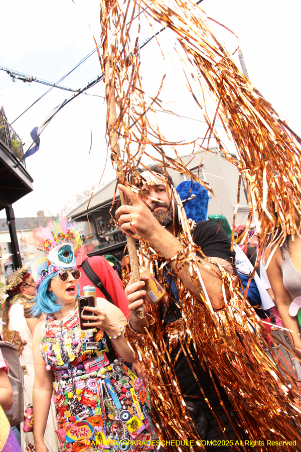 Mardi-Gras-Day-Strolling-2025-3361
