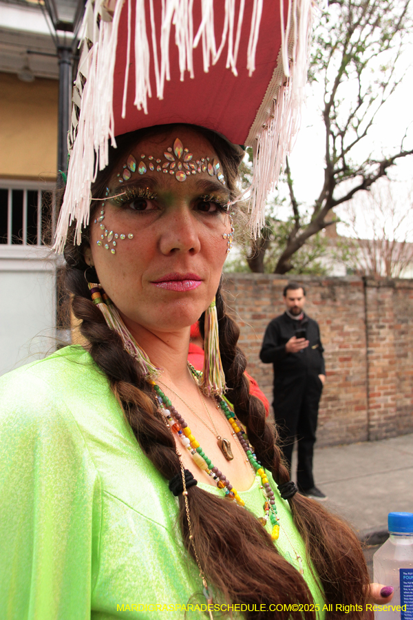 Mardi-Gras-Day-Strolling-2025-3418