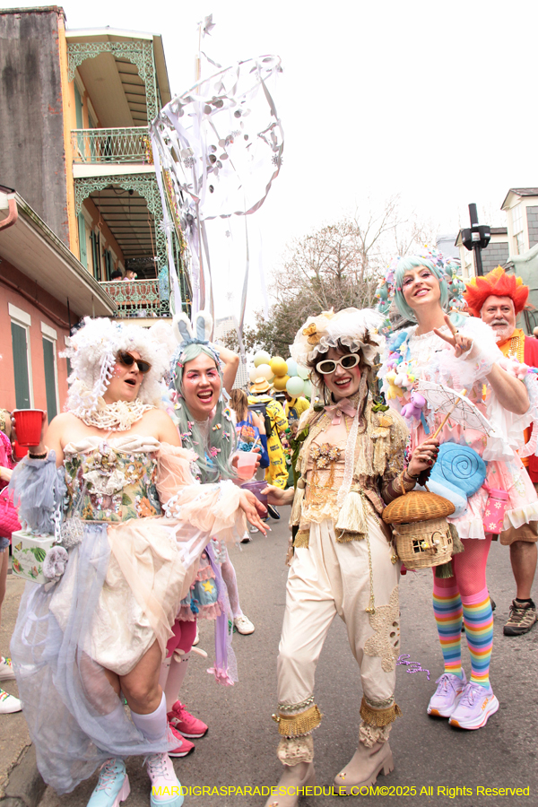 Mardi-Gras-Day-Strolling-2025-3423