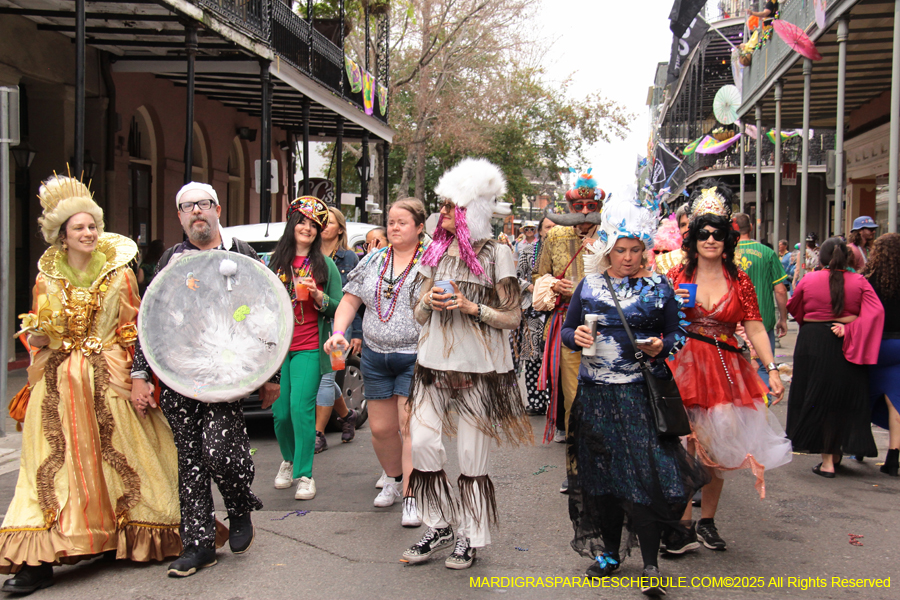 Mardi-Gras-Day-Strolling-2025-3450