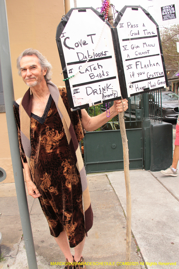 Mardi-Gras-Day-Strolling-2025-3464