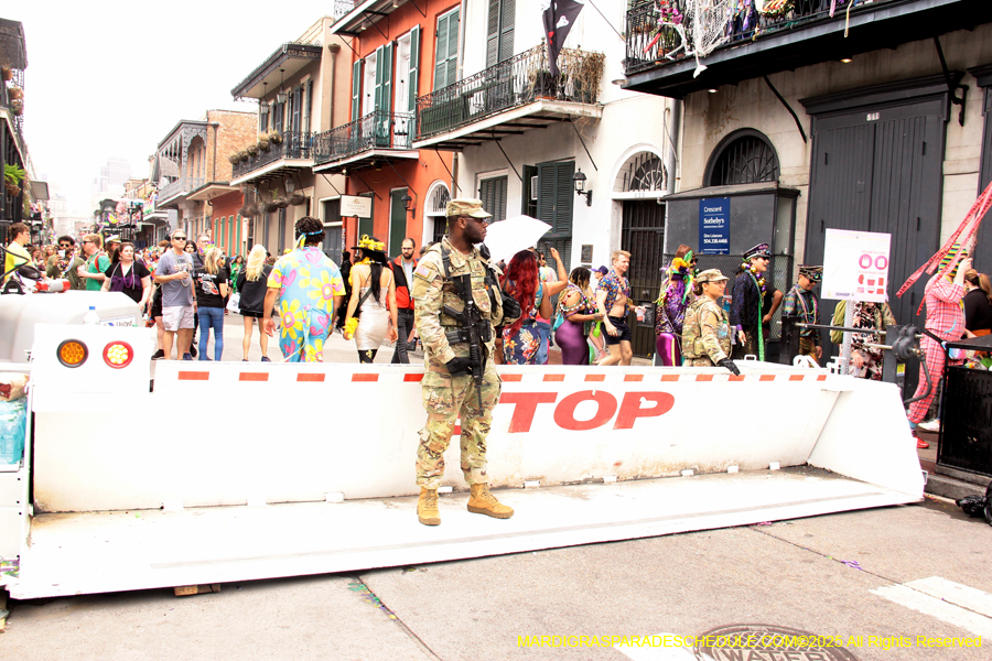 Mardi-Gras-Day-Strolling-2025-3474