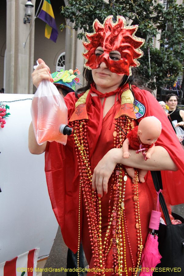 Box-of-Wine-2019-008675