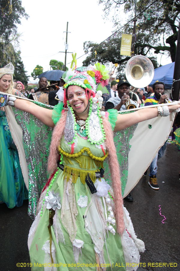 Box-of-Wine-2019-008745