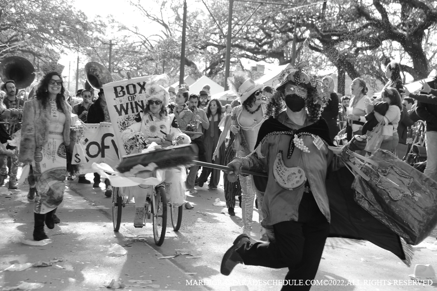 Box-of-Wine-00003-2022