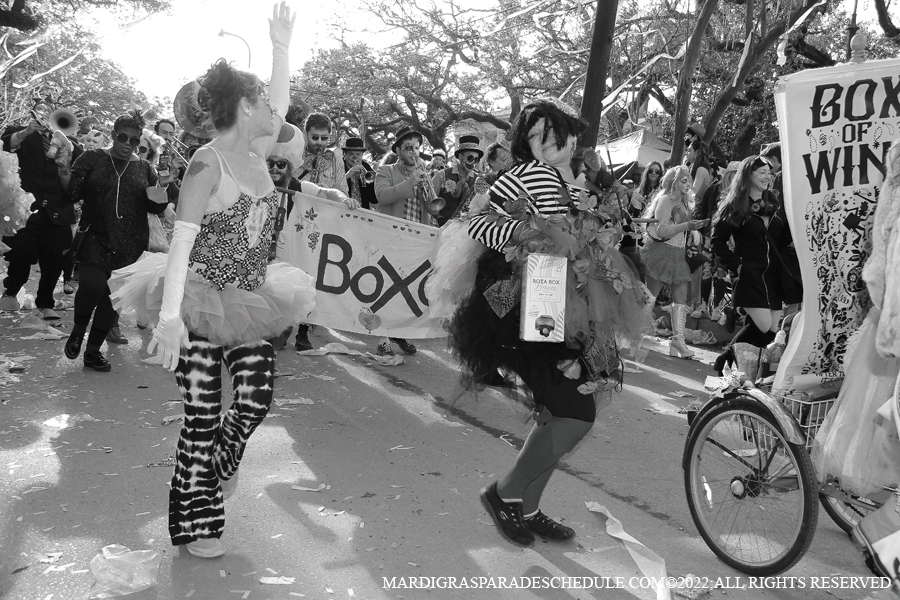 Box-of-Wine-00007-2022