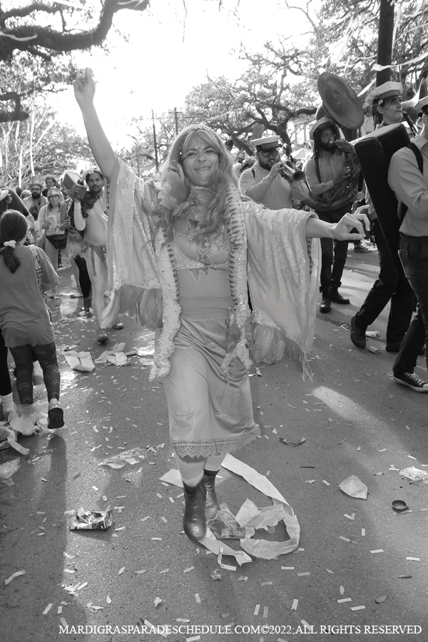 Box-of-Wine-00027-2022