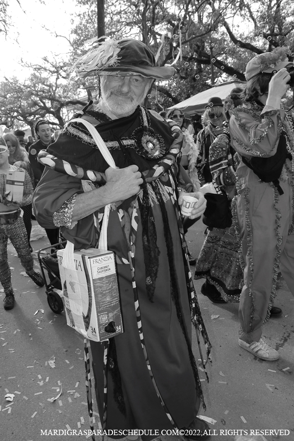 Box-of-Wine-00041-2022