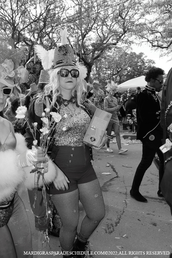 Box-of-Wine-00043-2022