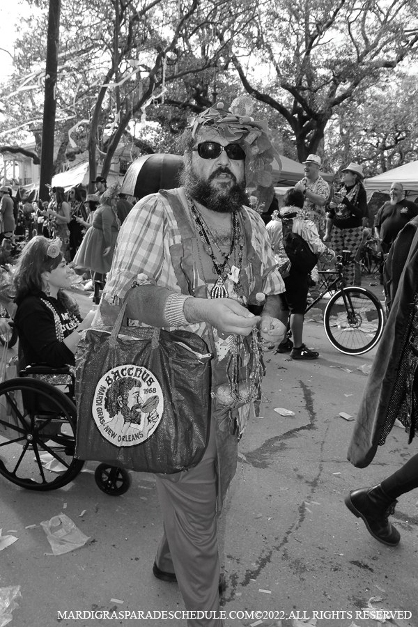 Box-of-Wine-00049-2022