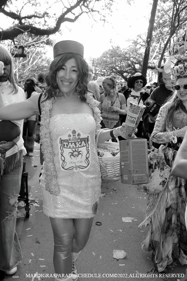 Box-of-Wine-00061-2022