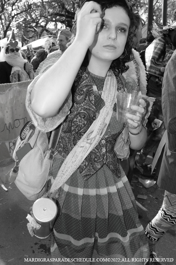 Box-of-Wine-00080-2022