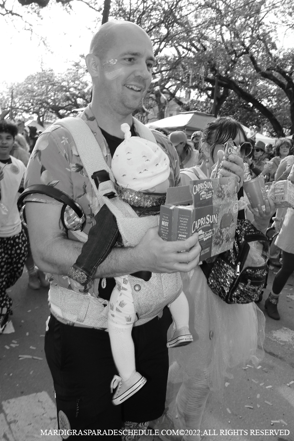 Box-of-Wine-00085-2022