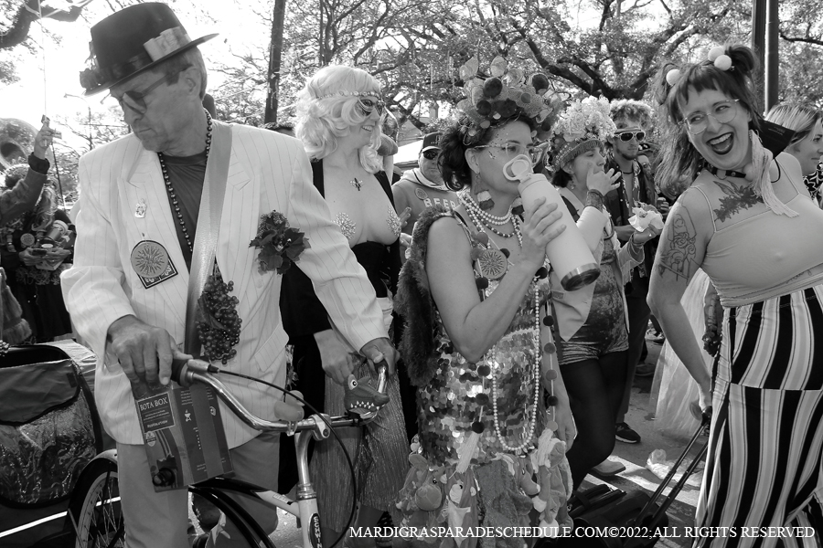 Box-of-Wine-00093-2022