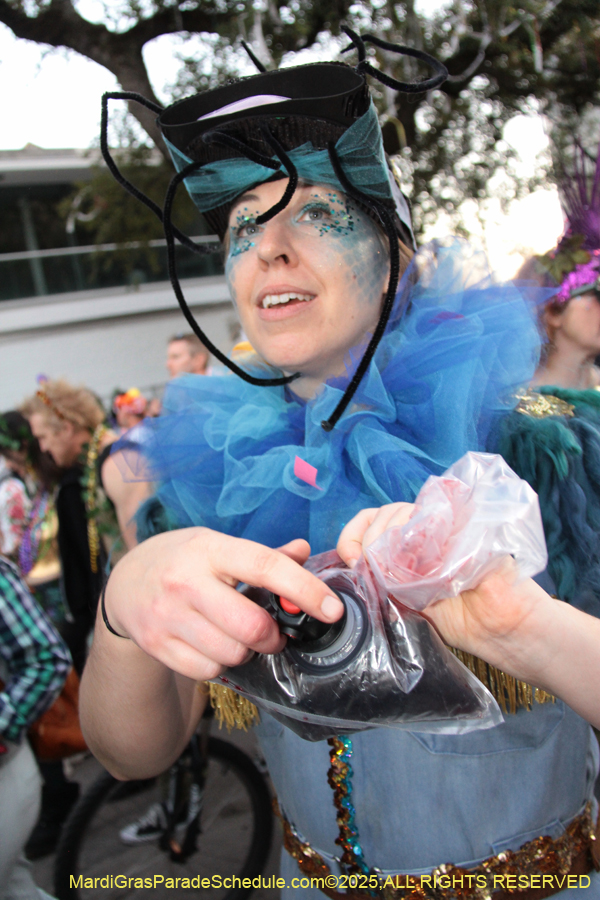 Box-of-Wine-2025-2107