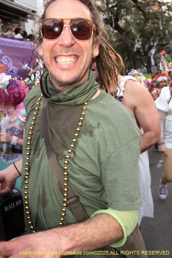 Box-of-Wine-2025-2133