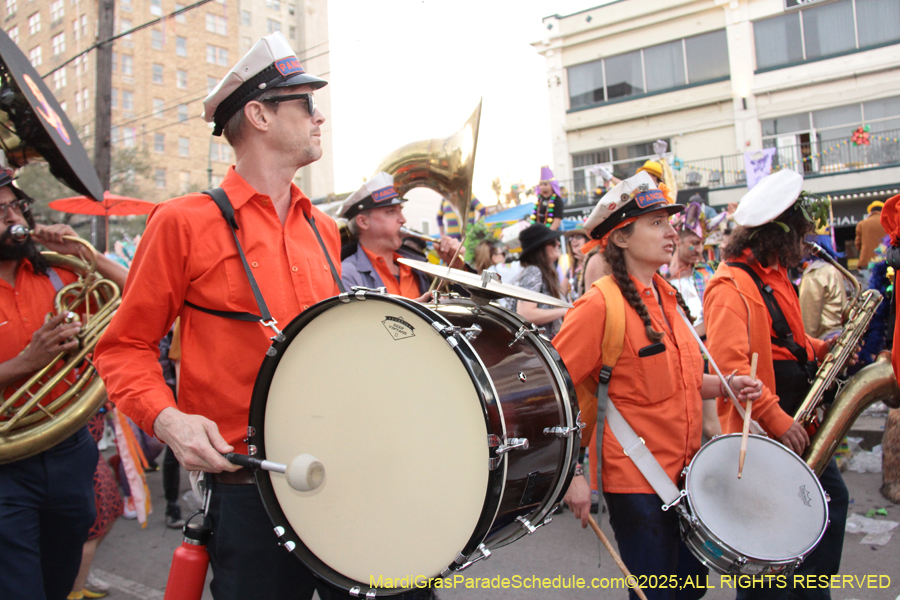 Box-of-Wine-2025-2155