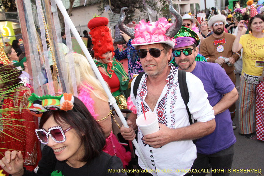 Box-of-Wine-2025-2164