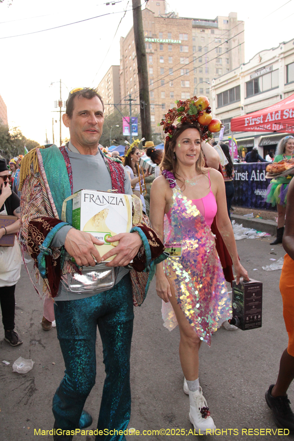 Box-of-Wine-2025-2203