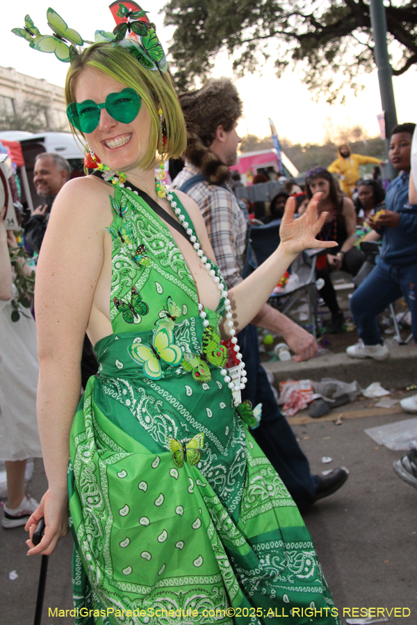 Box-of-Wine-2025-2221