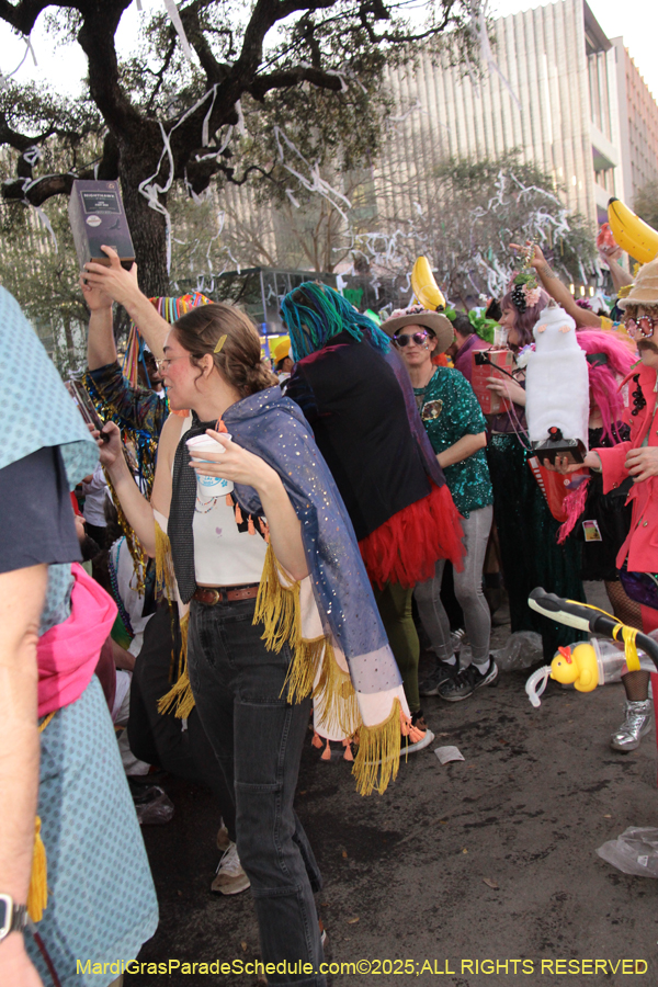 Box-of-Wine-2025-2226