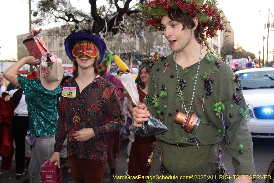 Box-of-Wine-2025-2231