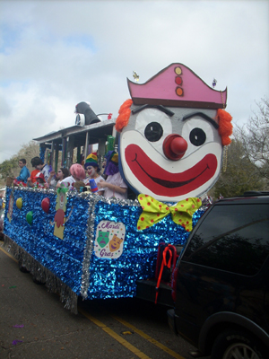 Covington-Lions-Club-2008-Mardi-Gras-Day-Parade-059