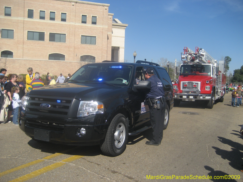 2009-Covington-Lions-Club-Mardi-Gras-Covington-Louisiana-0945