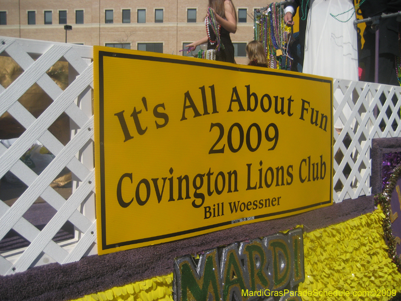 2009-Covington-Lions-Club-Mardi-Gras-Covington-Louisiana-0971