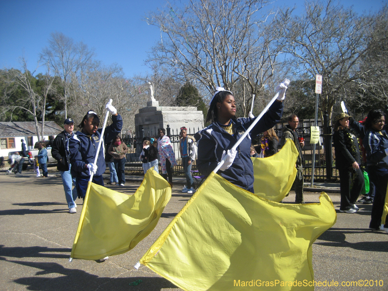 Covington-Lions-Club-Krewe-of-Covington-Mardi-Gras-Day-021