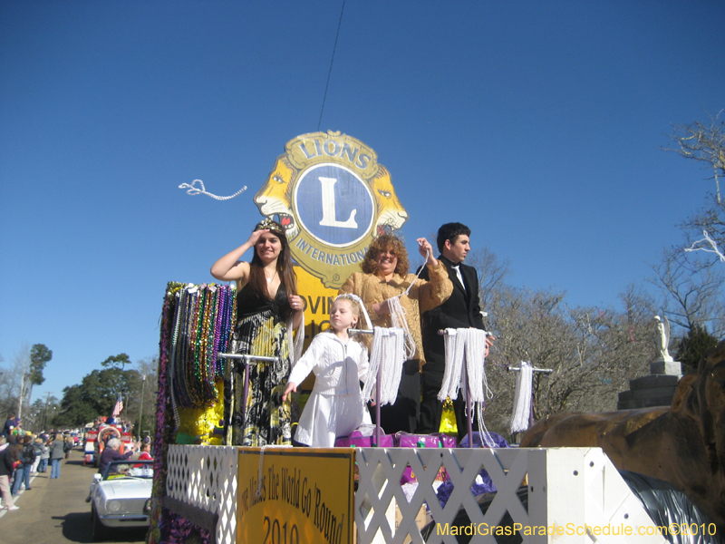 Covington-Lions-Club-Krewe-of-Covington-Mardi-Gras-Day-024