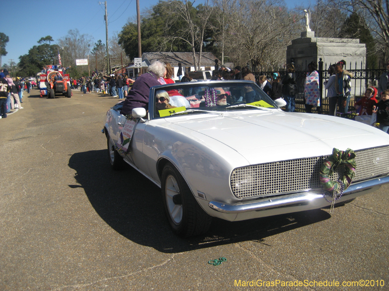 Covington-Lions-Club-Krewe-of-Covington-Mardi-Gras-Day-025