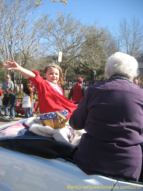 Covington-Lions-Club-Krewe-of-Covington-Mardi-Gras-Day-026