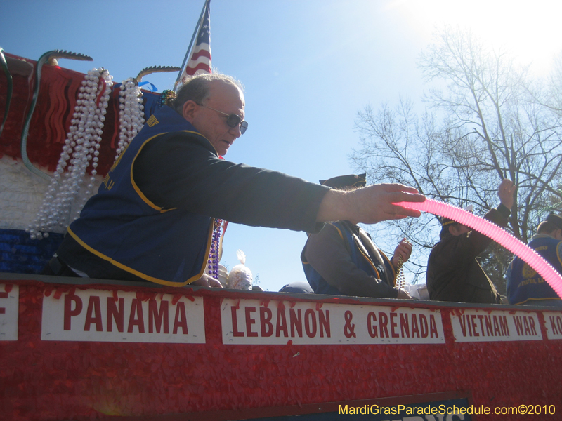Covington-Lions-Club-Krewe-of-Covington-Mardi-Gras-Day-030